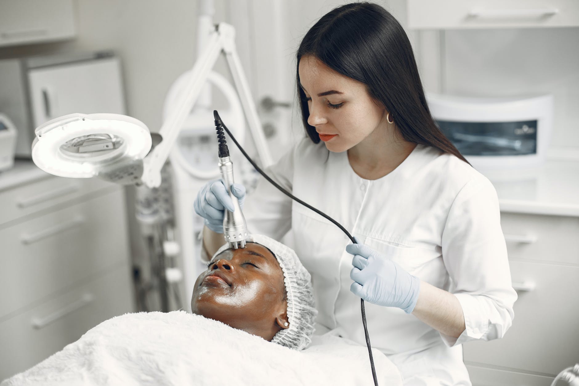 Top 10 San Diego Dermatologists with Free Consultation